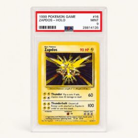 ZAPDOS-HOLO #16 PSA 9
